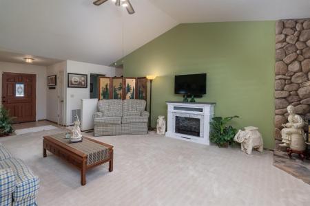 247 Leaf Court, Angels Camp, California 95222, USA