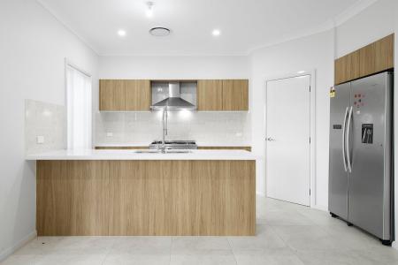 13 Trehearne Loop, Austral, NSW 2179, 澳大利亚