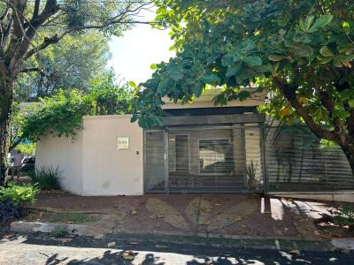 Fray Luis de Leon  esquina Goya , Mcal. López, Asunción 00001, Paraguai