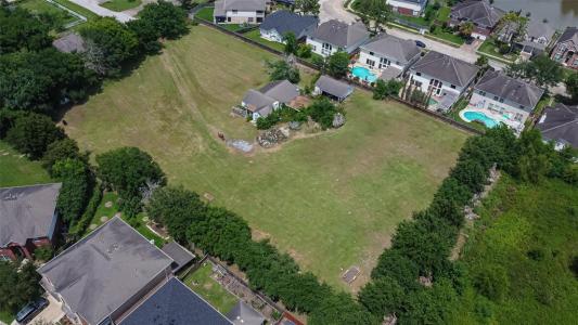 11211 S Dargail Street, Sugar Land, Texas 77478
