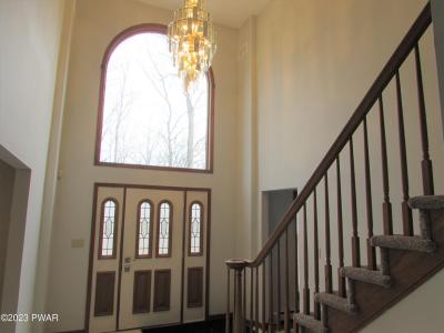 804 W Basswood Court, Lords Valley, 宾夕法尼亚州 18428, 美国