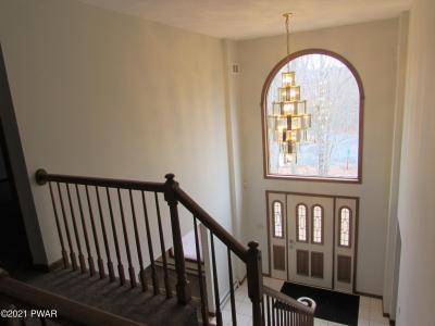 804 W Basswood Court, Lords Valley, 宾夕法尼亚州 18428, 美国
