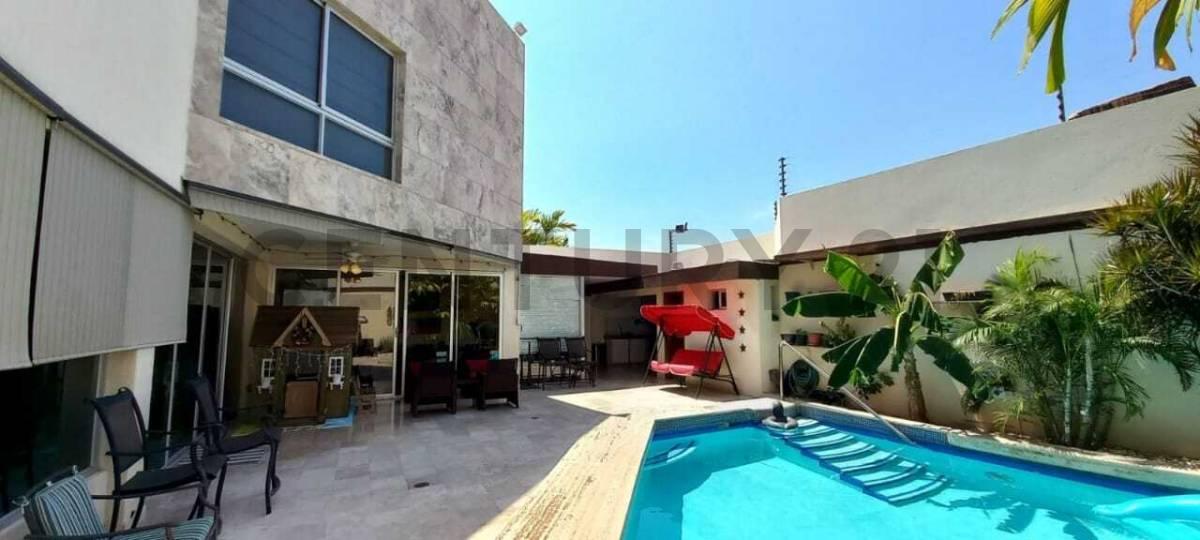 Single Family House For Sale, Av 2 El Milagro Conjunto Residencial La