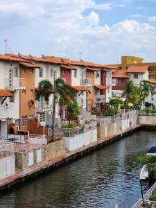AVENIDA R-16 CONJUNTO RESIDENCIAL VILLA MARTINIQUE, Lechería, Anzoategui 6016, Venezuela
