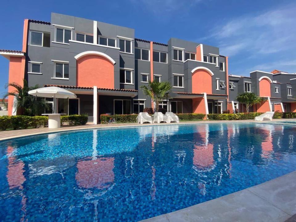 carretera morón coro Tucacas residencias villa santos, Tucacas, Falcón 2055, Венесуэла