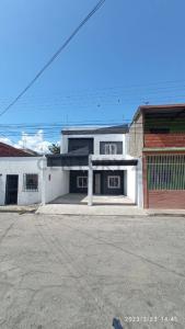 Urbanización Bolívar Sur, Calle Cantaura 7-25, La Victoria, Aragua 2121, Venezuela