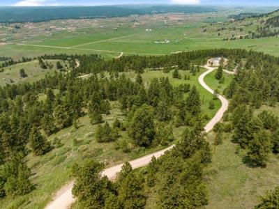 TBD Windy Road, Hot Springs, South Dakota 57747, USA