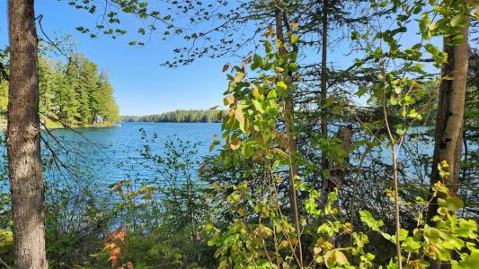 Ch. du Lac-Danford O., Kazabazua, Quebec J0X 1X0, Kanada