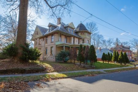 75 Mercer Ave, North Plainfield Boro, New Jersey 07060-4601, États-Unis