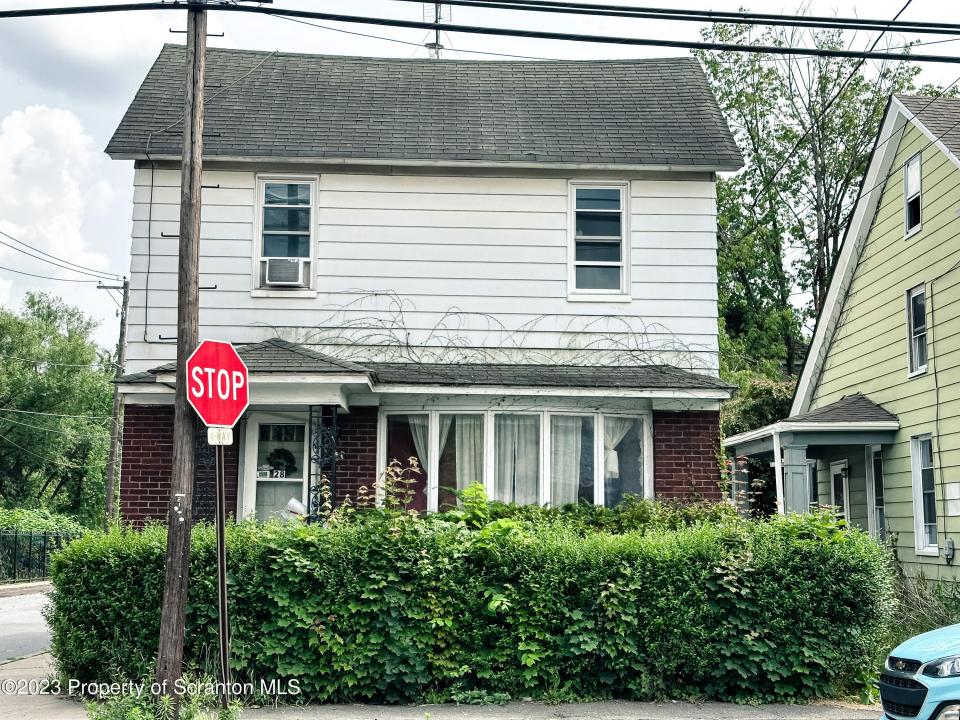 28 7th Avenue, Carbondale, 펜실베니아 18407, 미국