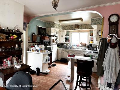 28 7th Avenue, Carbondale, 펜실베니아 18407, 미국