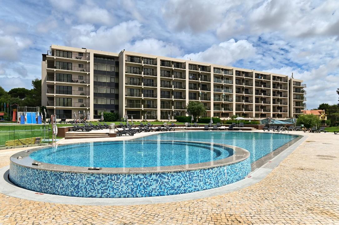 Condominium/CoOp For Sale, Cascais Lisbon 2750646 Portugal