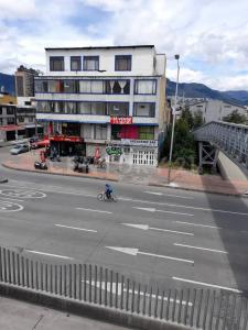 carrera 30 5-30, Bogotá, Cundinamarca 00001, Colombia
