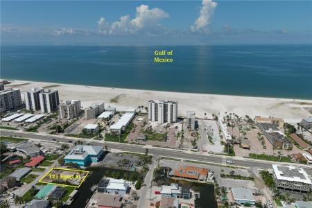 121 Egret Street, Fort Myers Beach, Florida 33931