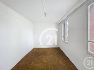 Villiers Le Bel, Île-de-France 95400, Pháp