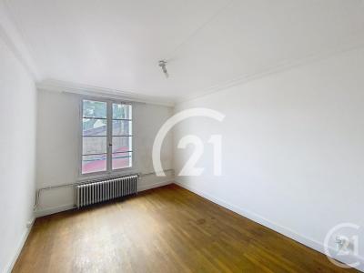 Villiers Le Bel, Île-de-France 95400, Pháp