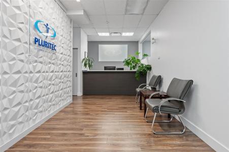 3188  Ch. Ste-Foy, Québec (Sainte-Foy/Sillery/Cap-Rouge), Québec G1X 1R4, Canada