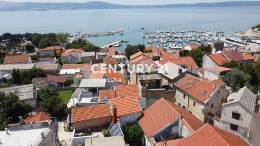 BRAĆE RADIĆ, Novi Vinodolski, Primorsko-goranska Županija 51250, Croazia