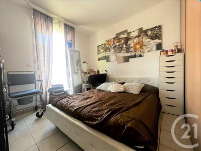 Pertuis, Provence-Alpes-Côte D'Azur 84120, France