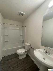 1605 Hays Street, Seguin, Texas 78155, USA