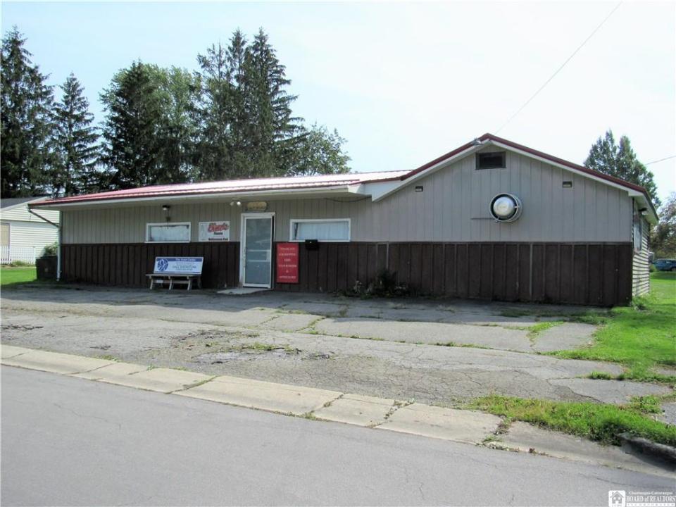 318 Hebner Street, Jamestown, New York 14701, HOA KỲ