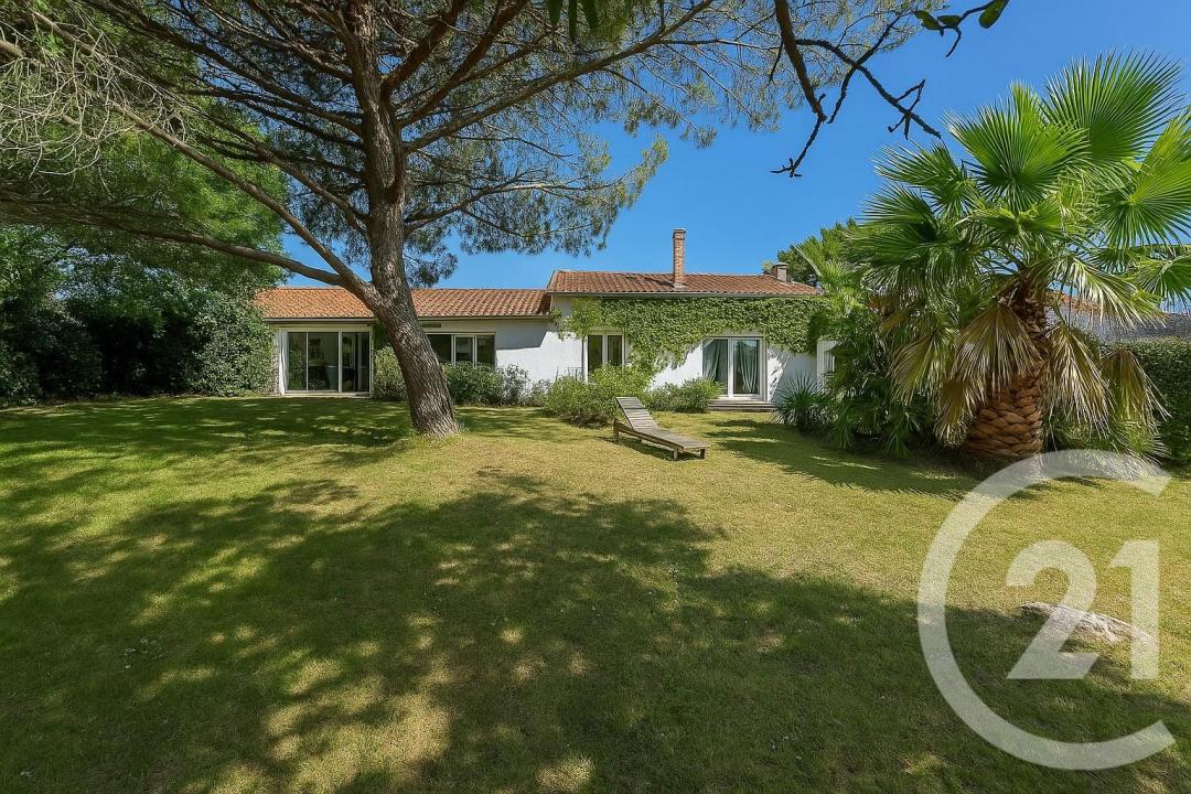Jau Dignac Et Loirac, Aquitânia 33590, França