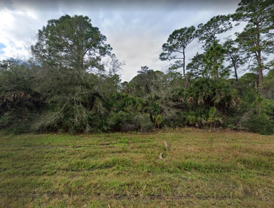 1573, 1565 & 1557 BISCAYNE DR, Port Charlotte, Florida 33953