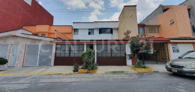10656  Grecia Sur ,, Tlalnepantla De Baz, Estado De Mexico 54025, Mexico