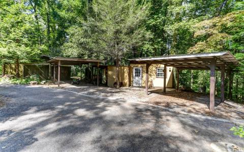 2518 Bell View Lane, Young Harris, Georgia 30582, USA