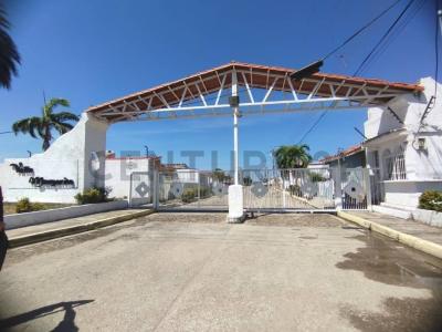 Avenida Juan Bautista Arismendi Urbanización Villas Margarita B-19, Villa Rosa, Nueva Esparta 6301, Venezuela