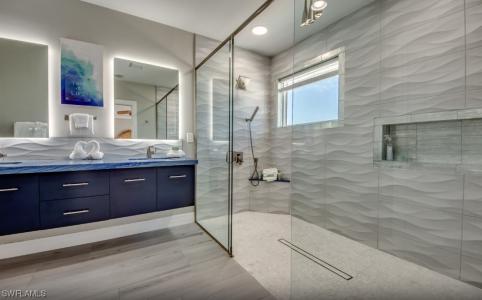 251 Key West Court, Fort Myers Beach, Florida 33931, USA