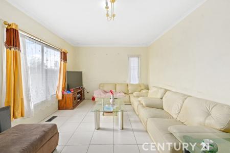 1/18 Hughes Crescent, Dandenong North, VIC 3175, Australia