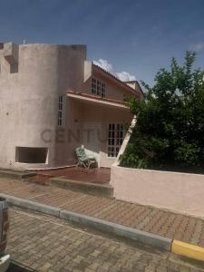 Villa El Encanto Venta de Casa en Mañongo, Naguanagua, Carabobo 2006, Venezuela