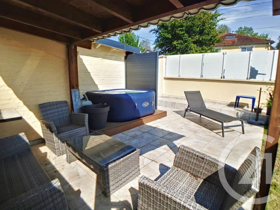 Villiers Le Bel, Île-de-France 95400, 法國