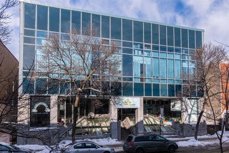 1375  Av. Laurier E., Montréal (Le Plateau-Mont-Royal), Quebec H2J 1H6, Canada