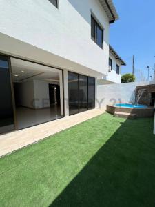 Urb. Mallorca Village Mz 14 5, Daule, Guayas 00001, 厄瓜多尔