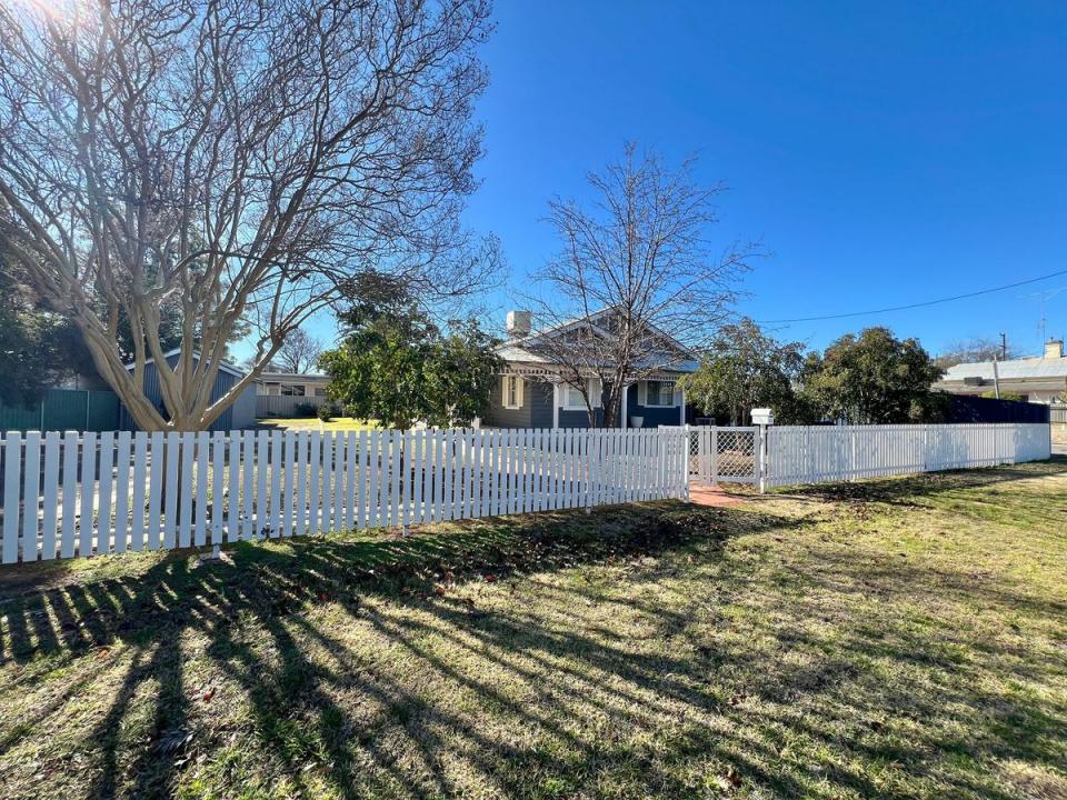 23 Barton Street, Forbes, NSW 2871, 澳洲