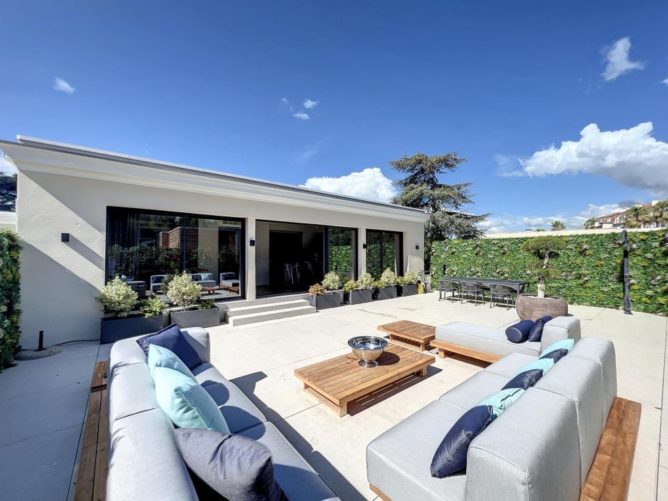 Cannes, Provence-Alpes-Côte D'Azur 06400, France