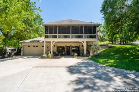 144 Shermans Mill Dr, Ingram, 得克萨斯州 78025, 美国