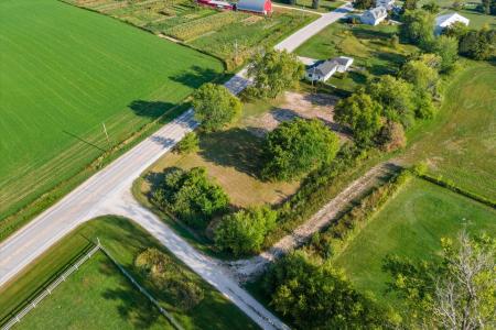 N1970 State Highway 32, Holland, Wisconsin 53070