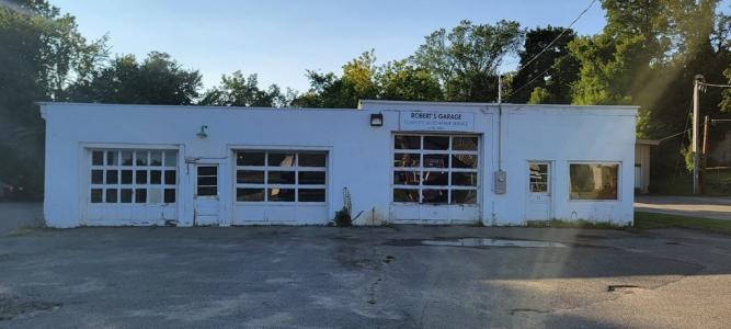 55 West St, Ware, Massachusetts 01082, USA