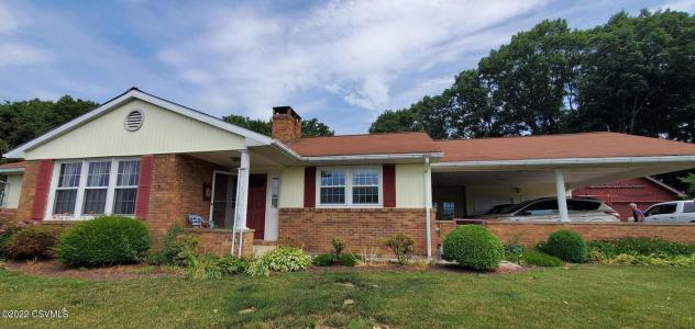 971 Skyview Drive, Milton, Pennsylvania 17847, USA