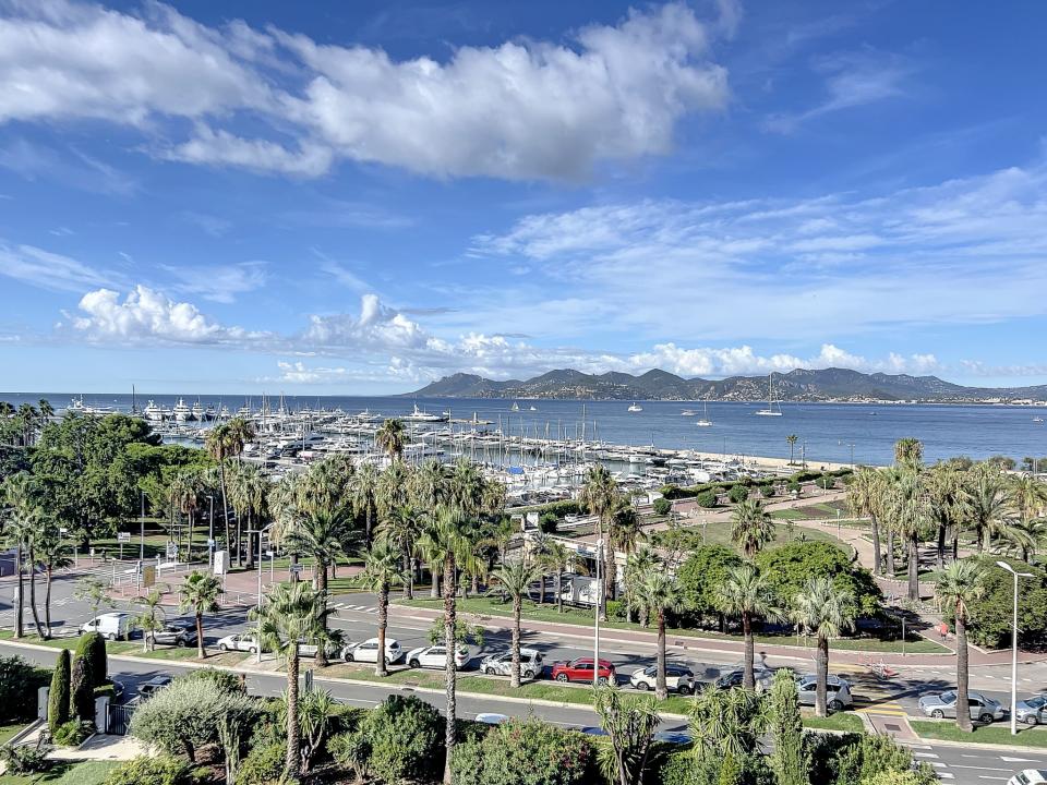 Cannes, Provence-Alpes-Côte D'Azur 06400, France