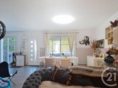 Melun, Île-de-France 77000, France