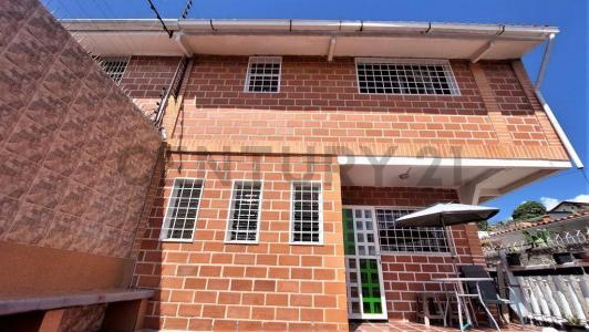 Conjunto Residencial Virgen del Valle 4, Los Teques, Miranda 1201, Wenezuela