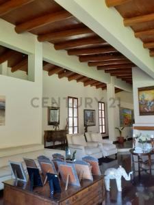 Calle Cerro Verde Mi Rancho, Caracas, Miranda 1061, Venzuela
