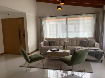 Urbanizacion Rio Oro , Río Oro Uruca Santa Ana, San José 00001, Costa Rica