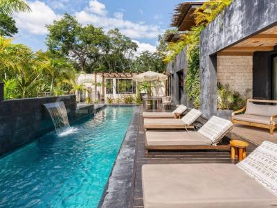 33 Poniente 251,, Tulum, Quintana Roo 77760, Mexico