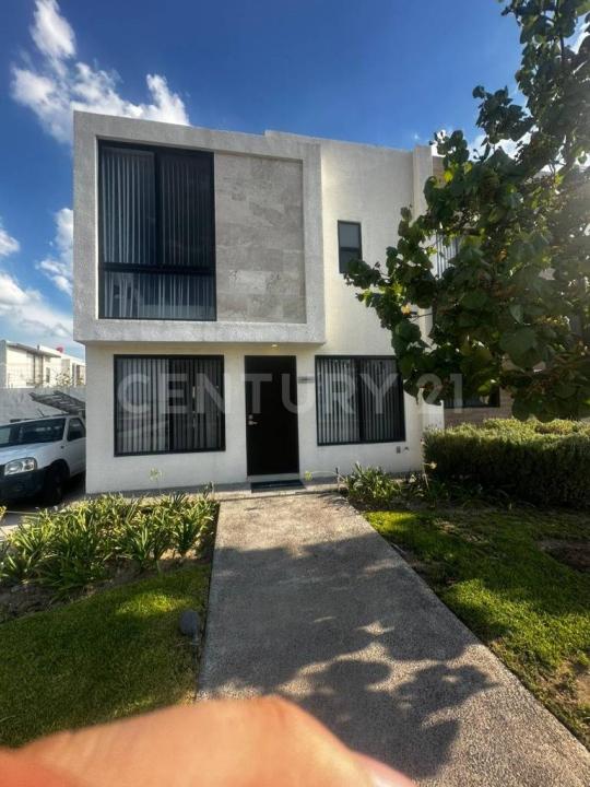 Celaya, Guanajuato 38115, México