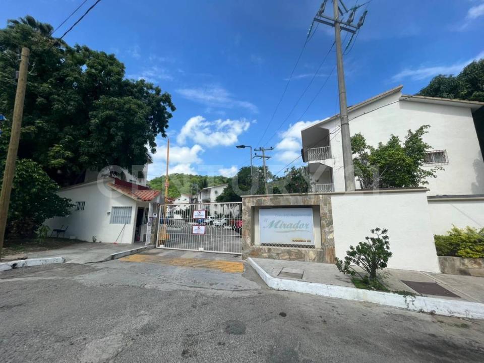 Condominium/CoOp For Sale, Condos Mirador, Bugambilia Edif. 26 Depto